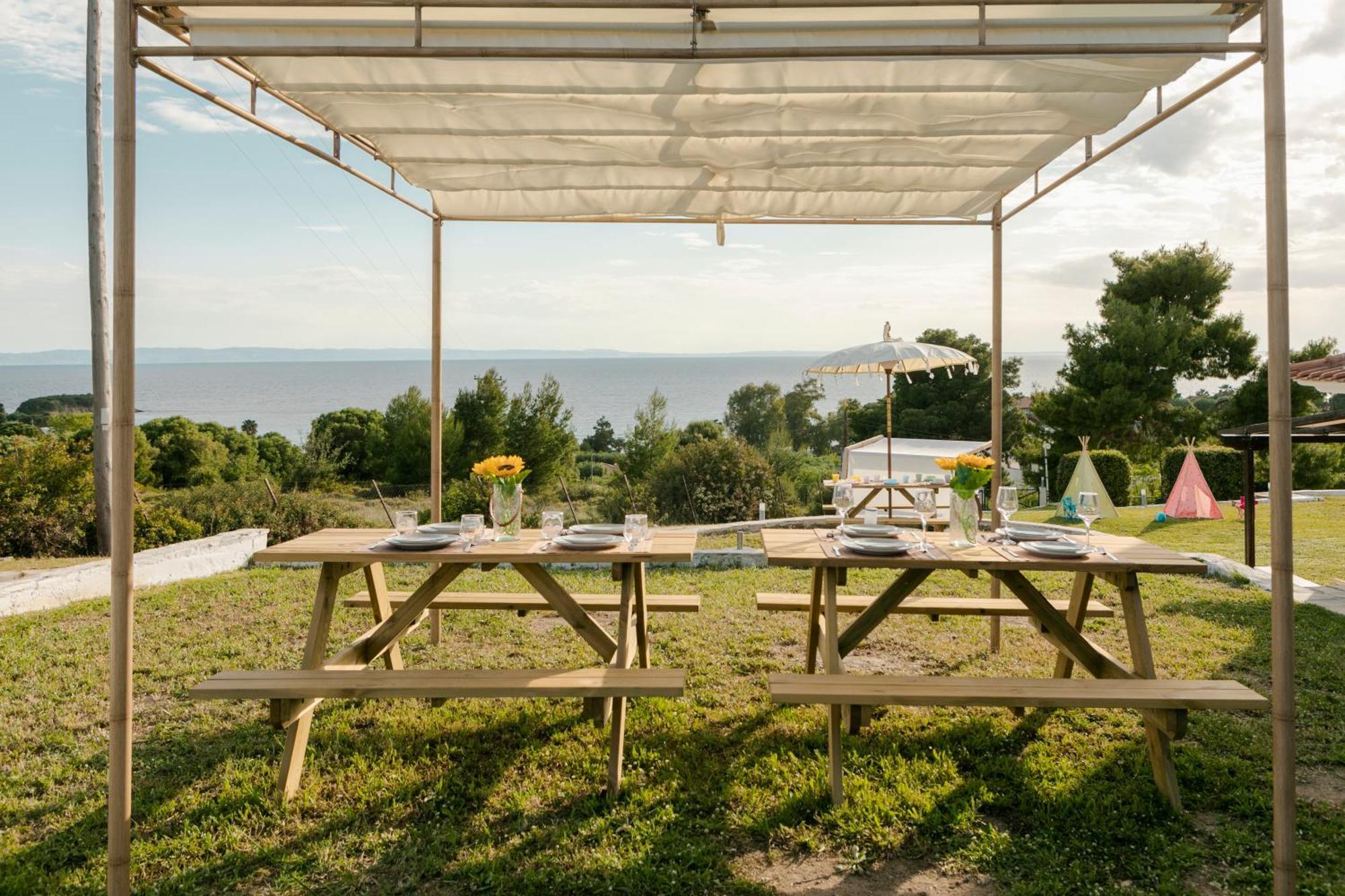 Ferienwohnung Pine In The Sea Nikiti-Sithonia Exterior foto