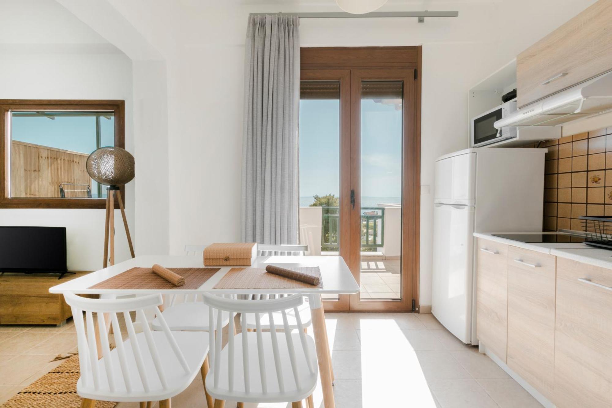Ferienwohnung Pine In The Sea Nikiti-Sithonia Exterior foto